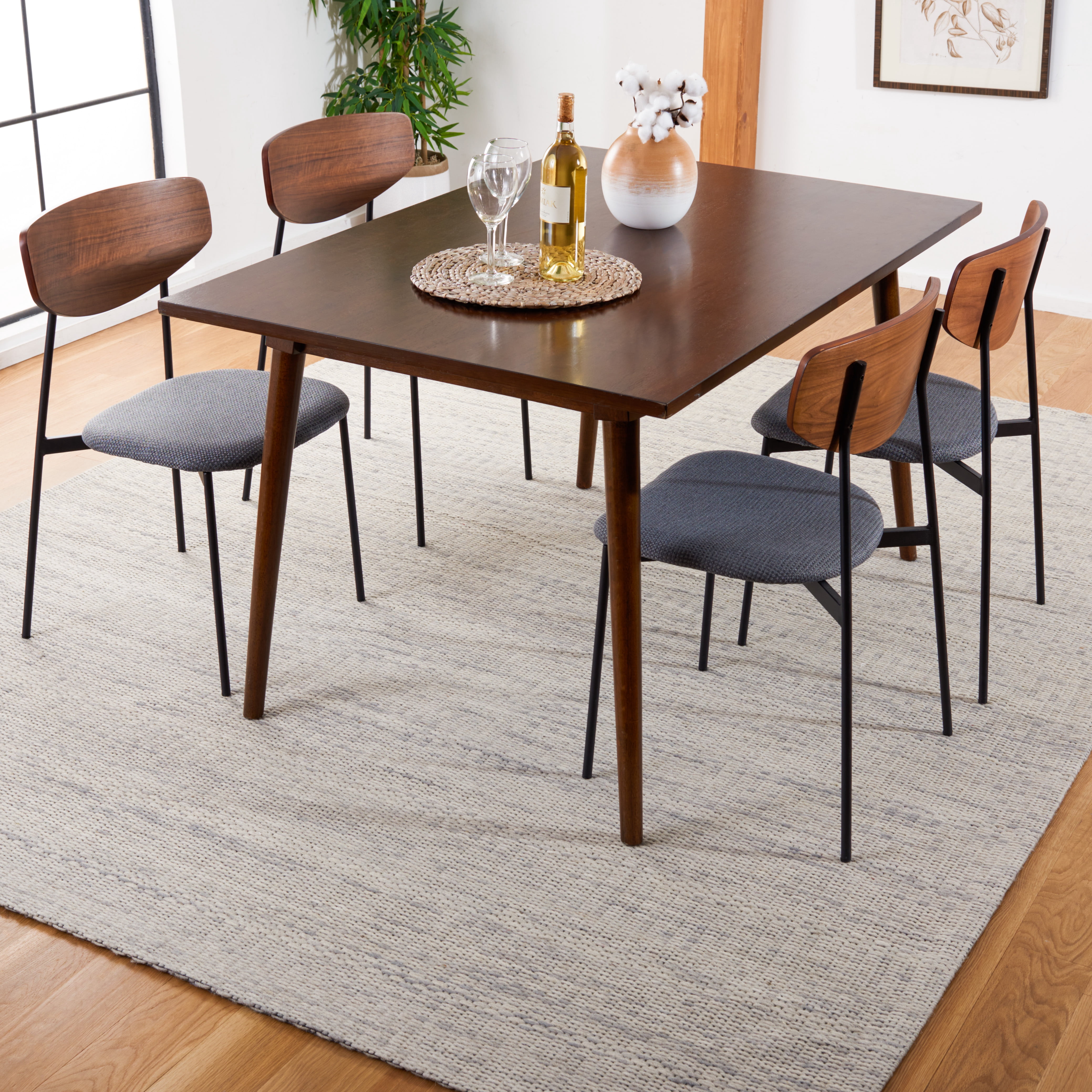 SAFAVIEH Marbella Taegan Distressed Area Rug, Grey/Beige, 8' x 10'