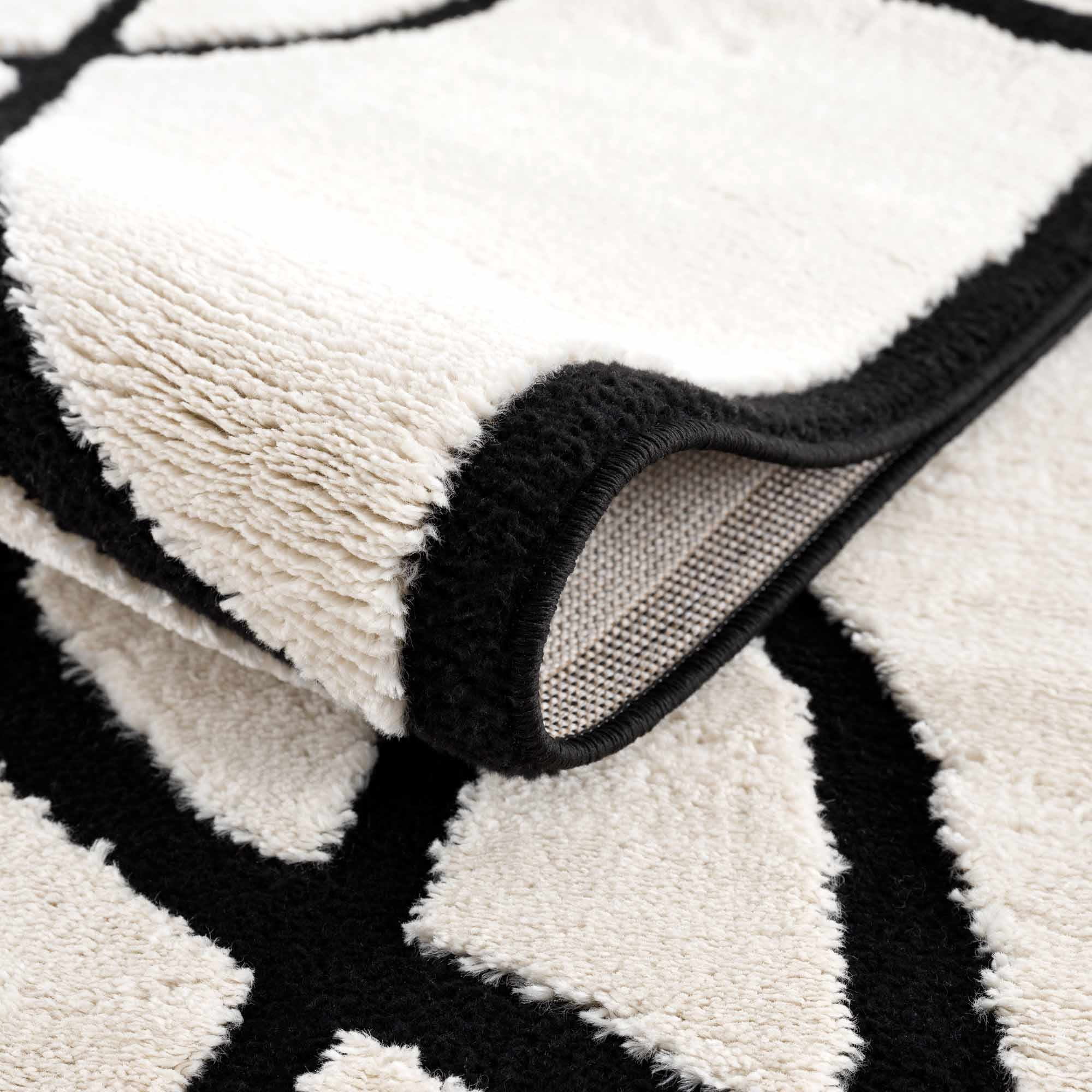 Hauteloom Deren Hallway, Kitchen Bohemian Shag Runner Rug - Soft Shaggy Farmhouse - High Plush Pile - White, Black, Cream, Light Beige, Bone - 2'7" x 7'3"