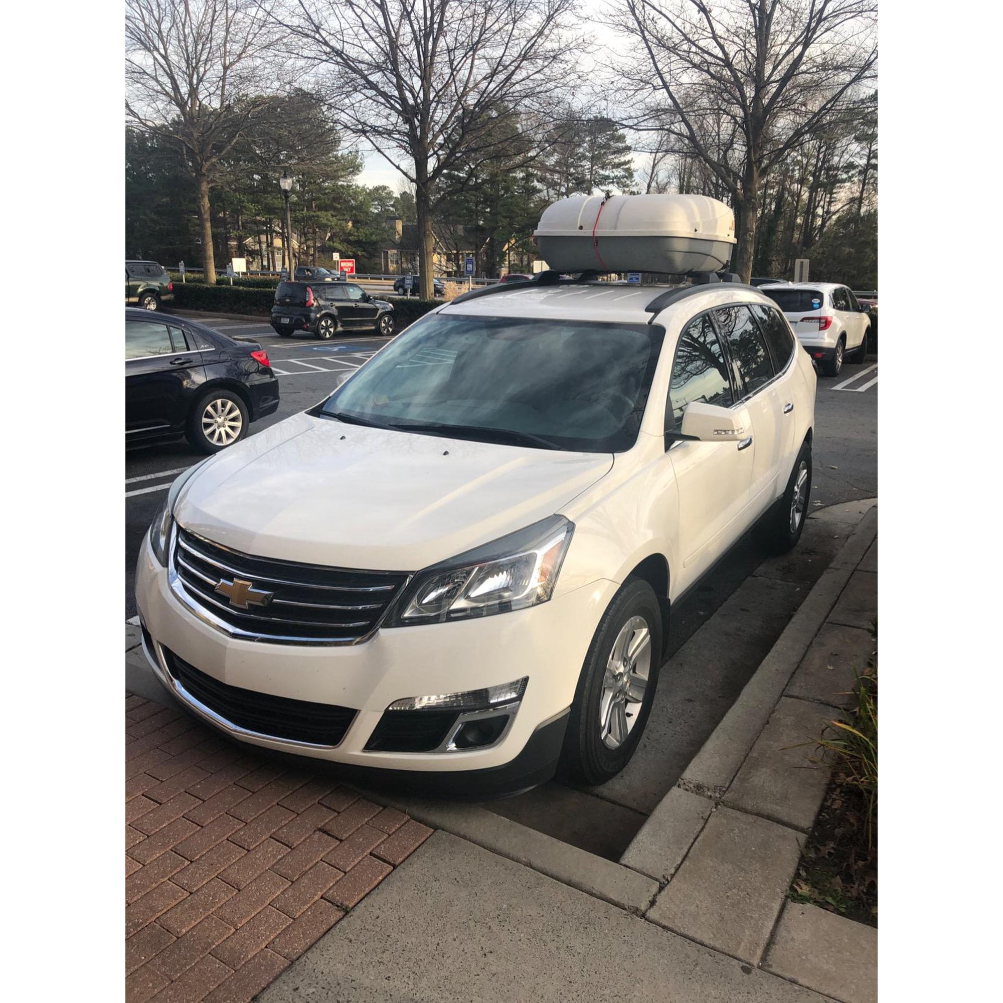 Chevy traverse roof rails hotsell
