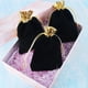 thumbnail image 4 of Bolsas de joyería de terciopelo, bolsas de joyería de terciopelo de 4,7x6 pulgadas, 10 bolsas de regalo con cordón para regalos de boda, Navidad (negro), 4 of 5