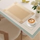 thumbnail image 1 of Mantel Individual de PVC perfecl 30cm x 45cm Lavable y fácil de limpiar Elegante para decoración de mesa de comedor Fiestas Familiares oro, 1 of 8