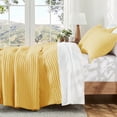 thumbnail image 4 of Exclusivo Mezcla King Size Quilt Bedding Set, Stripe Stitching Yellow Quilts King Size for All Seasons, Soft Lightweight Microfiber Bedspreads Coverlets Bed Cover, 104"x96", 4 of 6