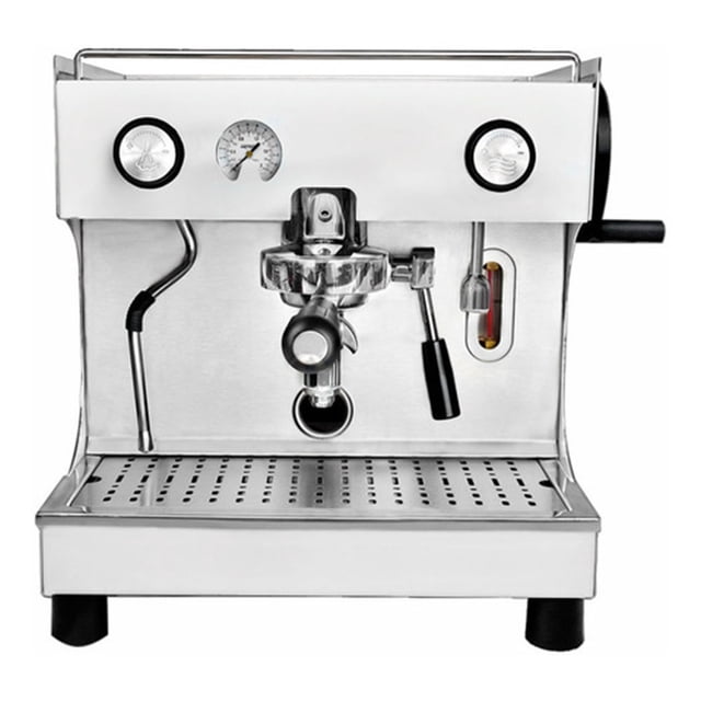 cafetera de acero inoxidable international galiza 6 litros con manómetro y calienta tazas, vista frontal centrada de la máquina espresso de mostrador color plata con grupo de palanca Faema E61 de 58 mm, manómetro de caldera en el panel superior, palanca de vapor y lanceta de agua caliente a la derecha, indicador de nivel de caldera visible, bandeja y rejilla inox y superficie superior para calentar tazas; adecuada para preparar espresso en cafeterías pequeñas o uso doméstico especializado.