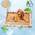 thumbnail image 4 of Colchoneta refrescante para perros Dog CoolPad, ideal para dormir. Manta auto-refrescante para mascotas, perfecta para interiores y exteriores., 4 of 7
