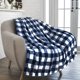 thumbnail image 1 of Manta de Navidad suave y cálida – manta acogedora de poliéster para siestas todo año | Sofá cama versátil de 130x100cm Sofá de camping decorativo Rojo azul gris negro | 1 pieza, 1 of 6