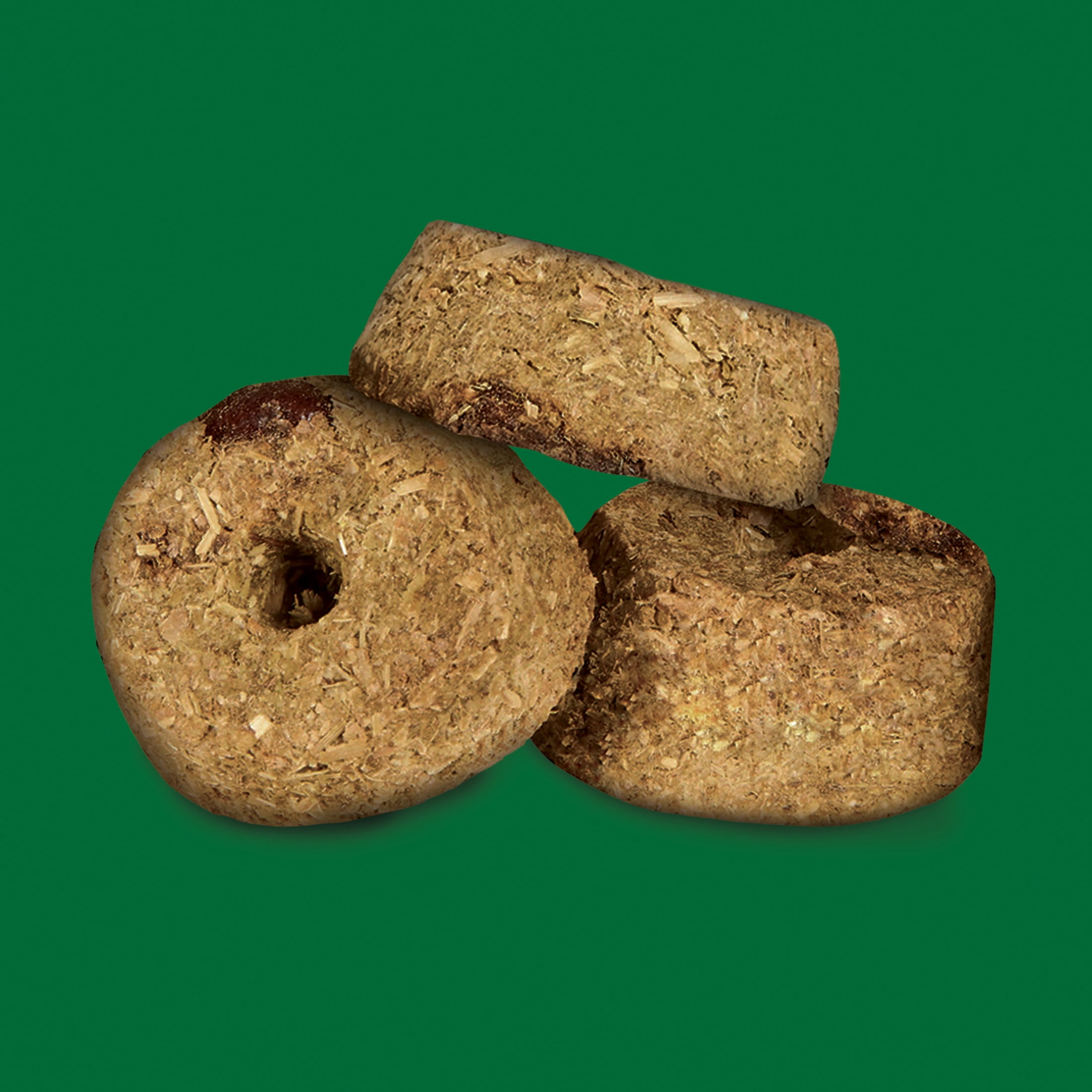 Kaytee Forti-Diet Wellness Snack Made with Timothy Hay and Vitamin C, 4 Ounces