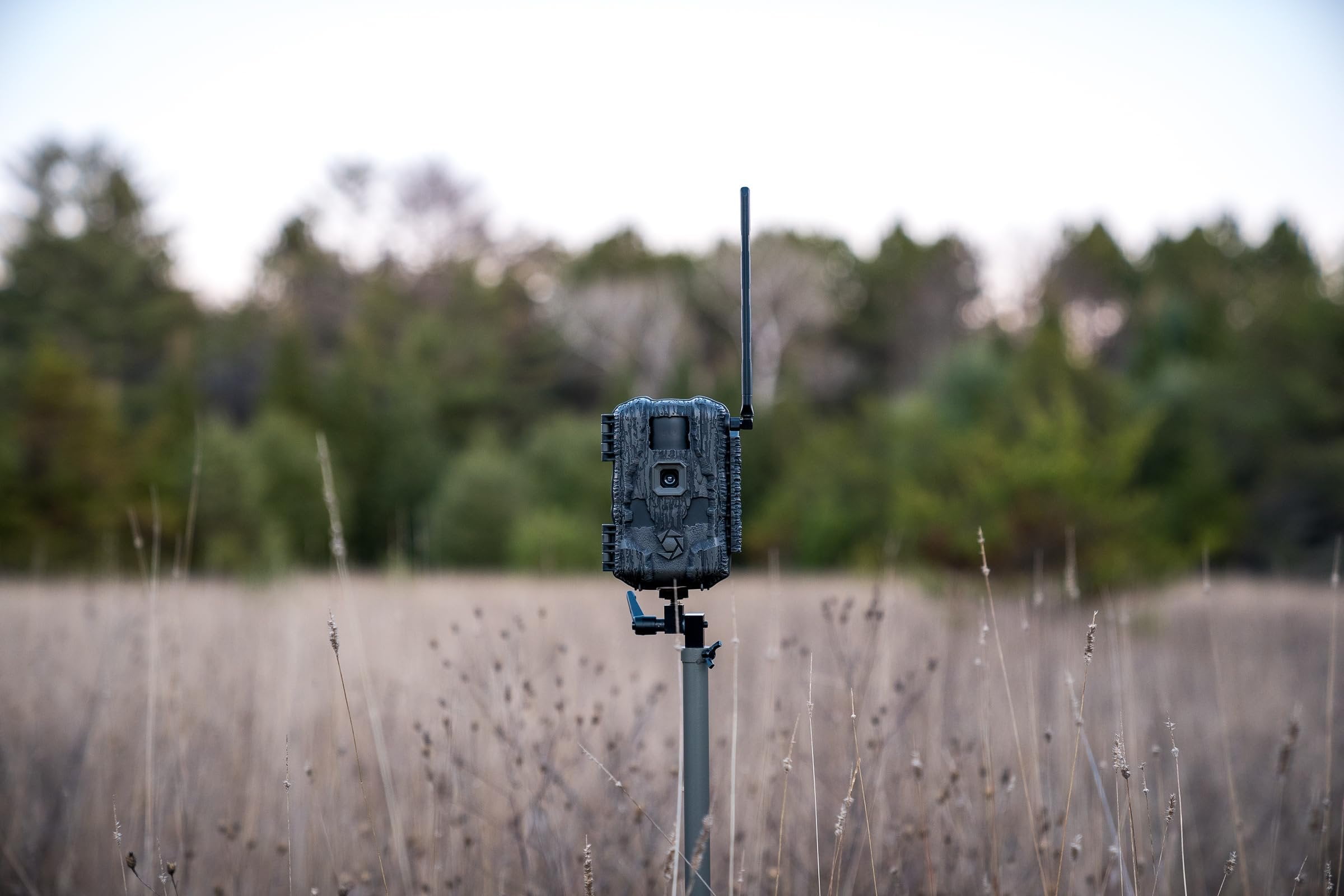 Stealth Cam Fusion Max 2.0 26MP Cellular Trail Camera, 1080p HD Video, Dual-SIM, 16GB Internal Storage, Weatherproof (STC-FXWTX2)