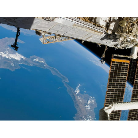 The International Space Station Frames This View of the of Italy and Sicily, August 14, 2007 Print Wall Art By Stocktrek