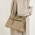 thumbnail image 3 of Bolso grande de platino con patrón de lichi, bolso de piel de vaca con capa superior de cuero genuino, bolso Kelly de gran capacidad, nueva tendencia 2025, 3 of 5