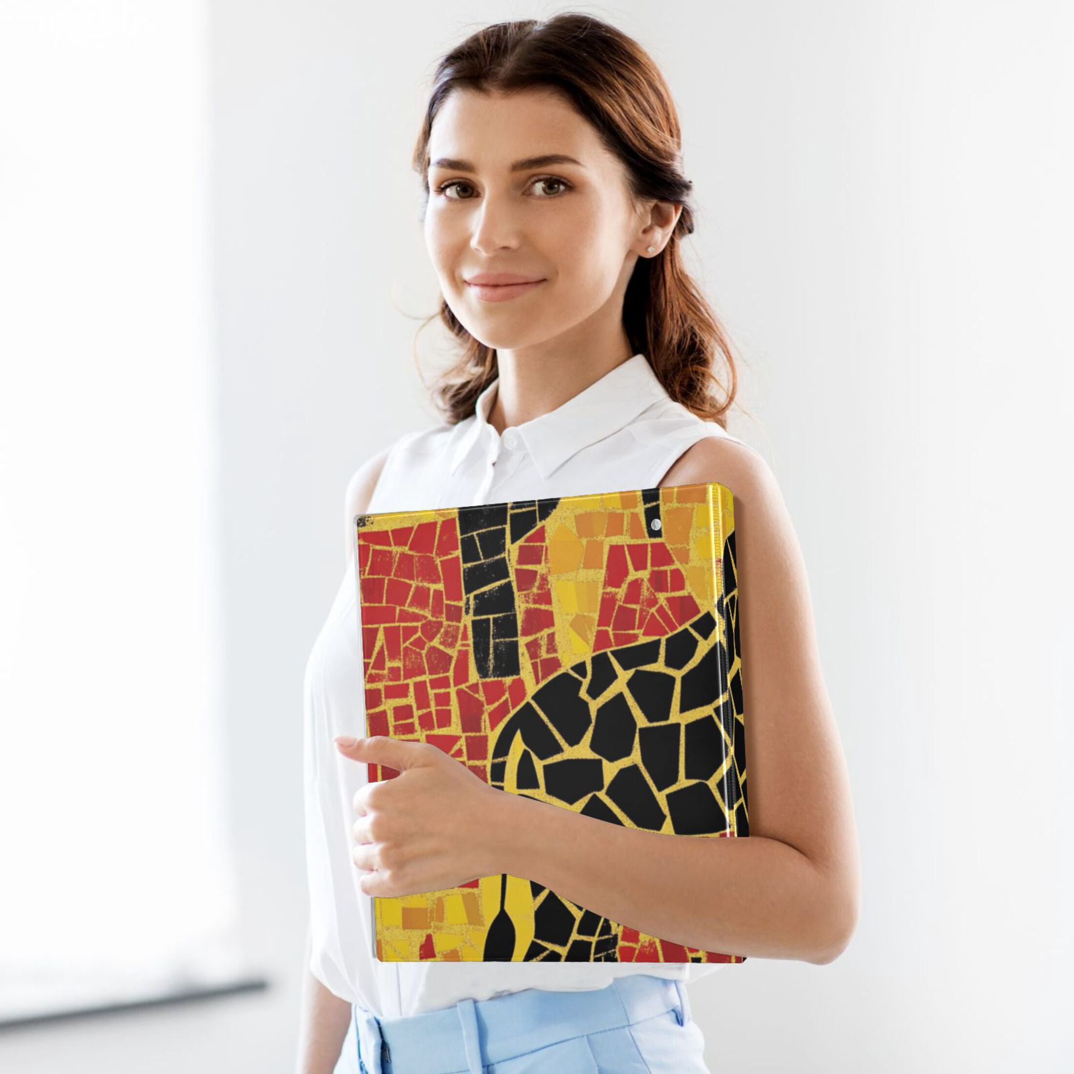 Giraffe Graffiti Colorful 3 Ring Binders 1.5 inch Hardcover File Folders with Interior Pockets A4 Size Organizer for School Office Hospital