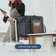 thumbnail image 4 of Xihbxyly Bolsa de Viaje Plegable, Ligera y Portátil, de Poliéster Resistente Al Desgarro, Fácil de Guardar, Multiusos para Gimnasio, Deportes, Viajes y Actividades Al Aire Libre, para Mujer, 45 X 35, 4 of 6