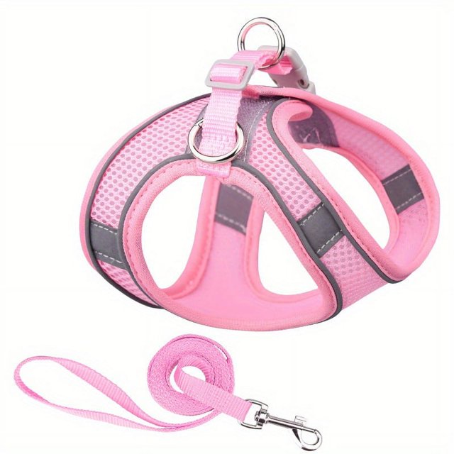 Summer Comfort & Safety for Your Dog: Vest Style Pet Chest Strap with Traction Rope & Reflective Bands