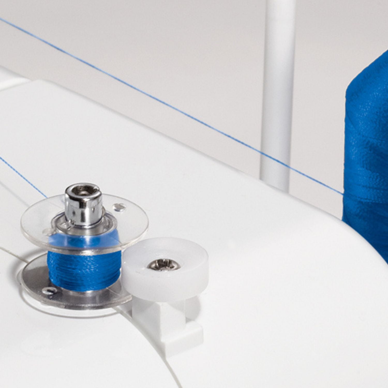 Canettes de classe 15J SINGER® - Plastique, transparent, paquet de 4 Canettes de classe 15J SINGER®