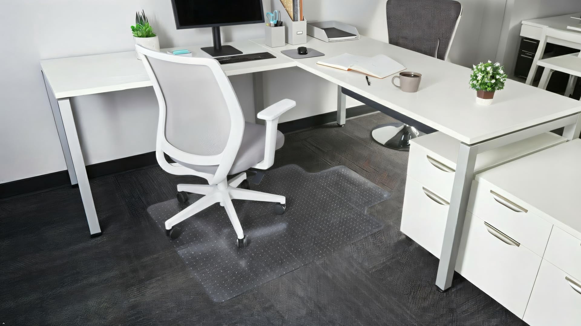 Staples Office Chair Mat, Clear Floor Mats with Lip, Flat-Pile Carpets, Extended Under-Desk Coverage, 35.5" x 47.5 Inch, Smooth Glide