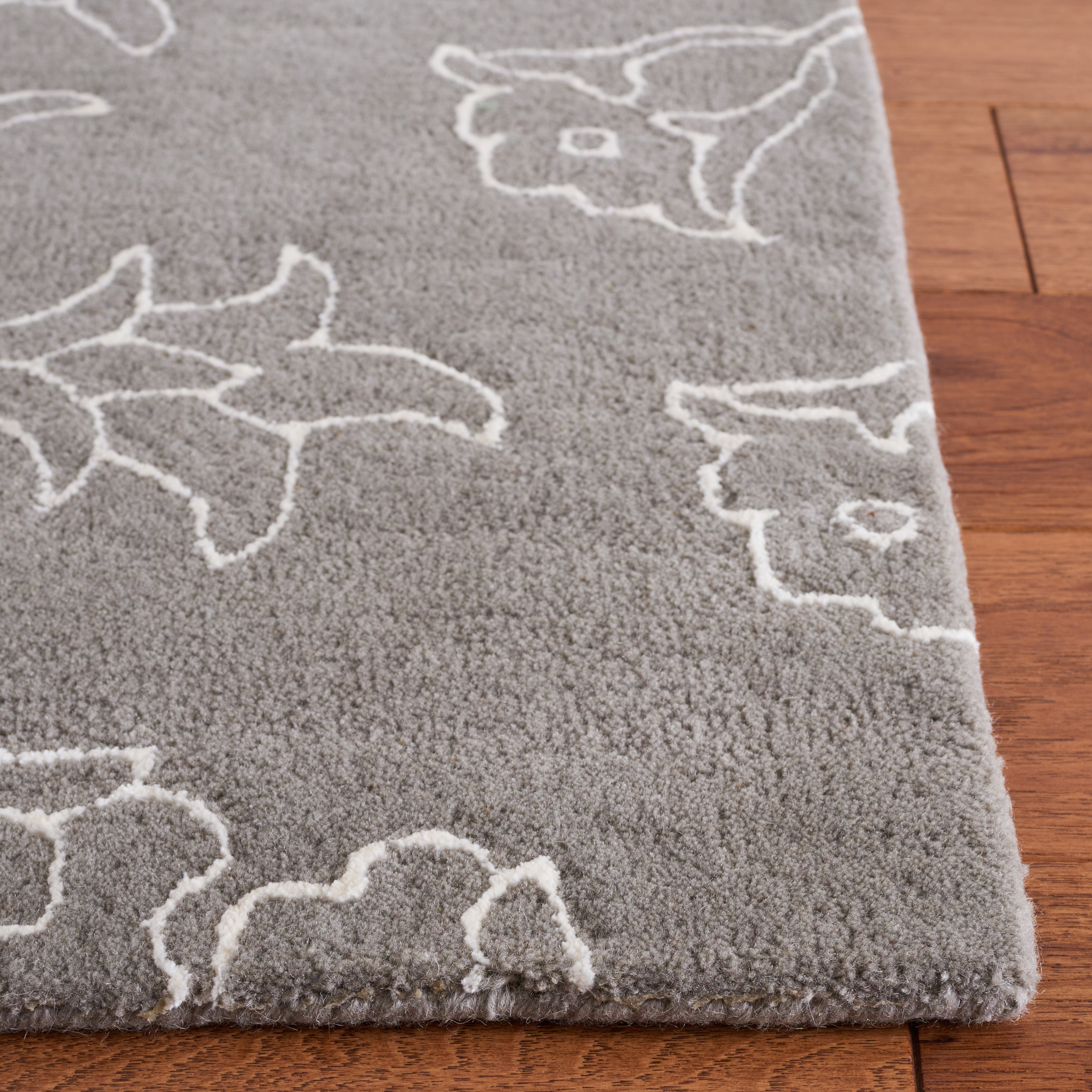SAFAVIEH Fifth Avenue Deena Floral Area Rug, Dark Grey/Ivory, 4' x 6'