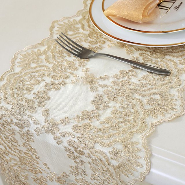 Yuarrent Camino de de escritorio de encaje ahuecado blanco café fiesta decoración de boda decoración de boda TV armario mantel Decoración del hogar Luz de oro 30x120cm