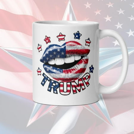 

Trump 2024 Patriotic Lips Design Mug – Bold American Flag Graphics for Supporters