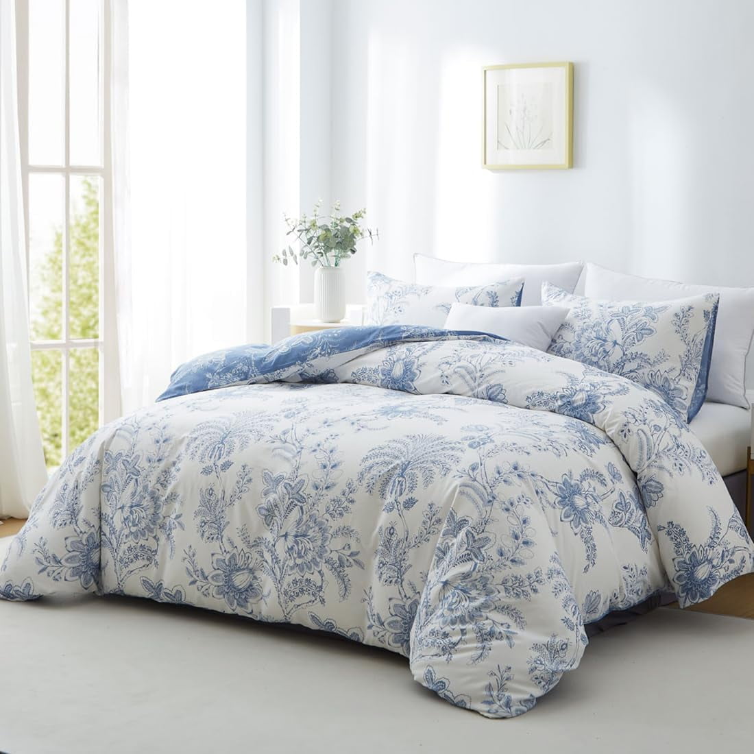 JOLUSERE Blue White Floral Leaves Queen Comforter Sets, 3 Pieces Botanical Plants Reversible Bedding Sets for Adults