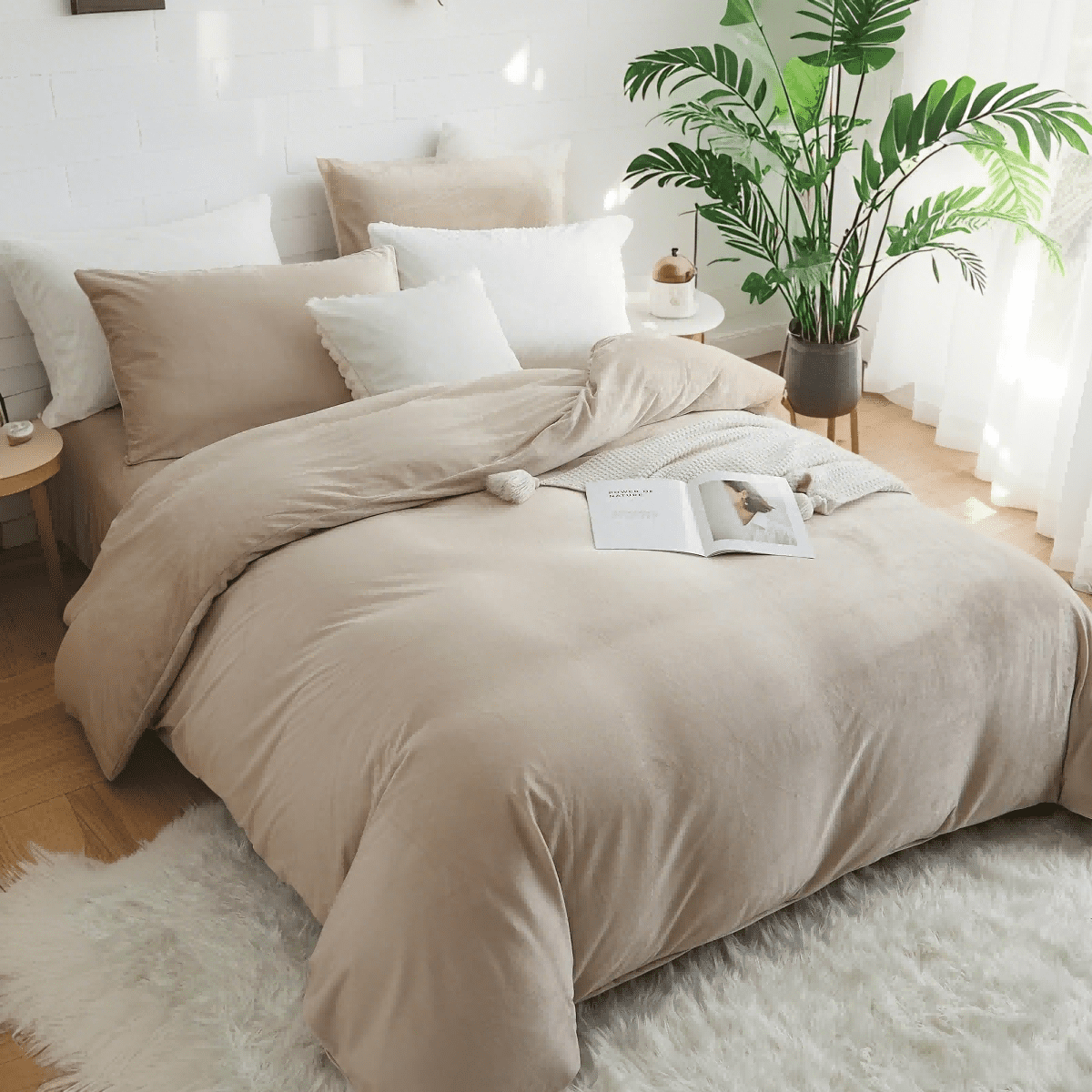 JOLUSERE Oatmeal Beige Velvet Duvet Cover Queen Set, 3-Piece Ultra Soft Fluffy Flannel Winter Bedding Cover