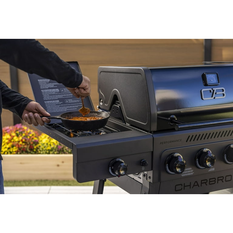 Charbroil Gas Grill, Performance Series FlavorMax 4 Burner Grill