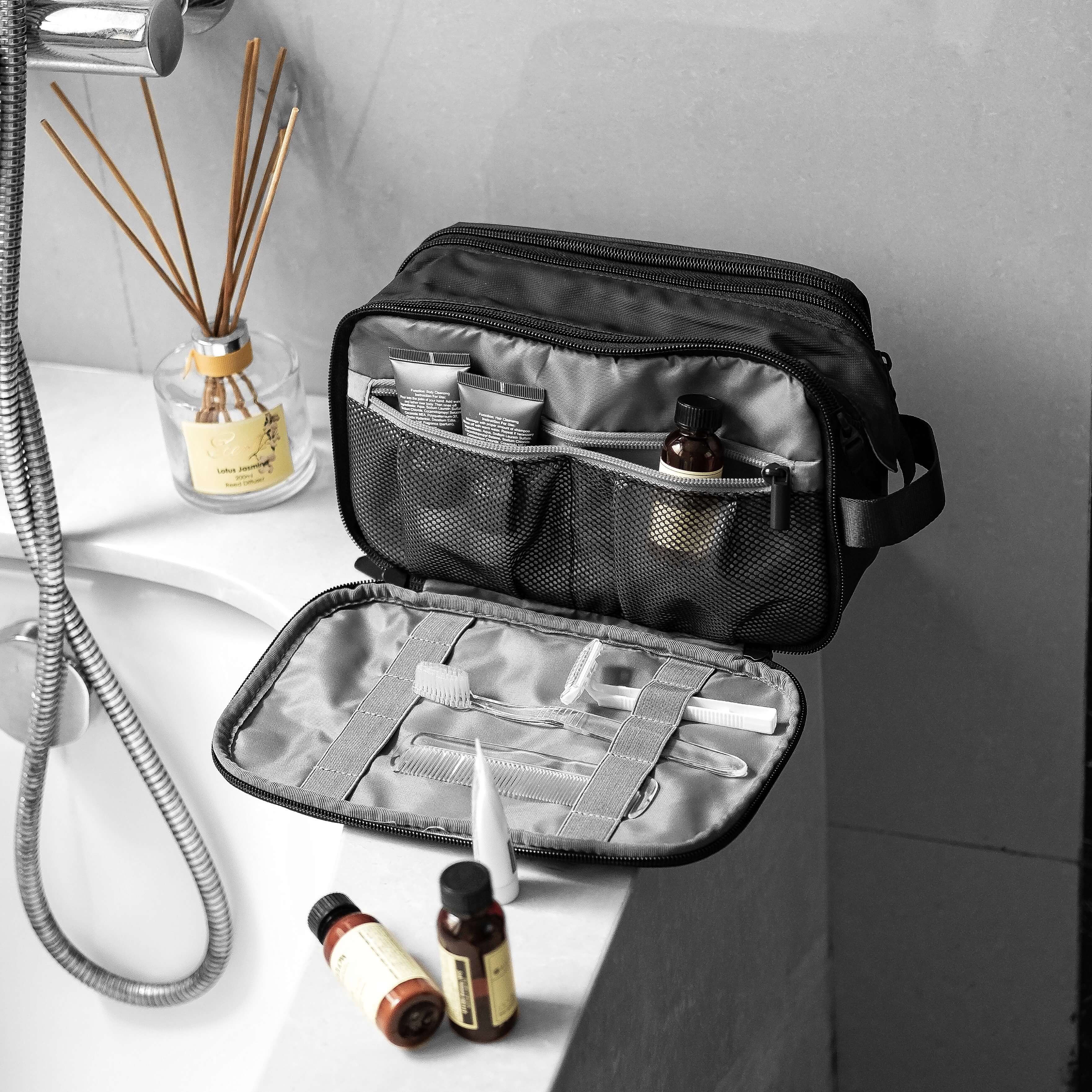 Bagsmart Extra Large Water-Resistant Toiletry Organizer photo 4
