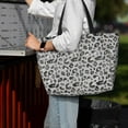 thumbnail image 4 of Wukai Wild Animal Leopard Print Print Zipper Bag,large Beach Tote Bag,Waterproof Sandproof Bag,Grocery and Picnic Tote Travel Bag, 4 of 5