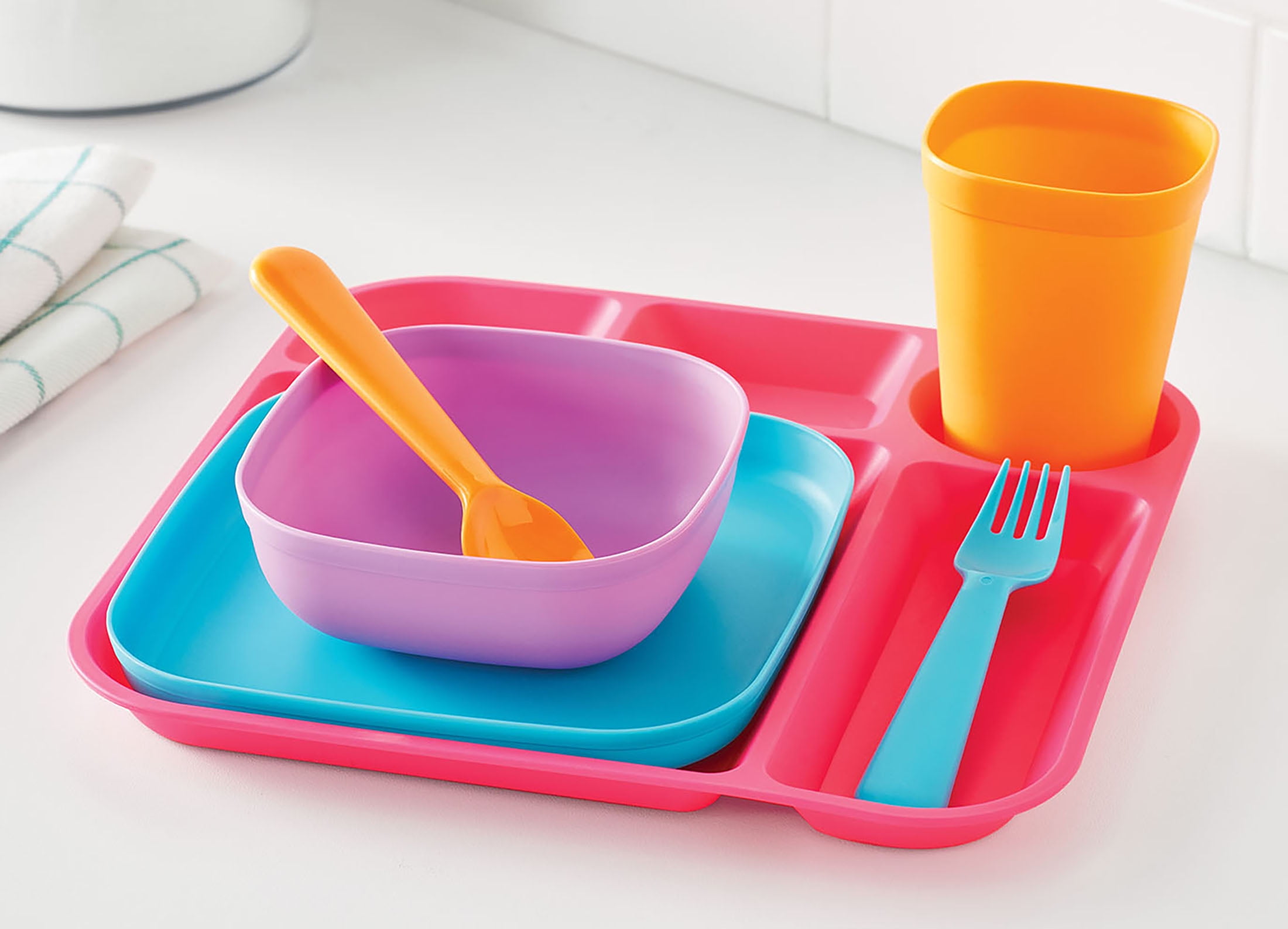 Your Zone 24 Piece Plastic Dinnerware Set for Kids with 4 Each