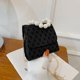 thumbnail image 3 of Bsvklp Bolsos De Hombro De Color Puro De Encaje Retro Bolso Bandolera Con Cadena De Perlas Para Mujer (Negro) Bsvklp Para estrenar, 3 of 8