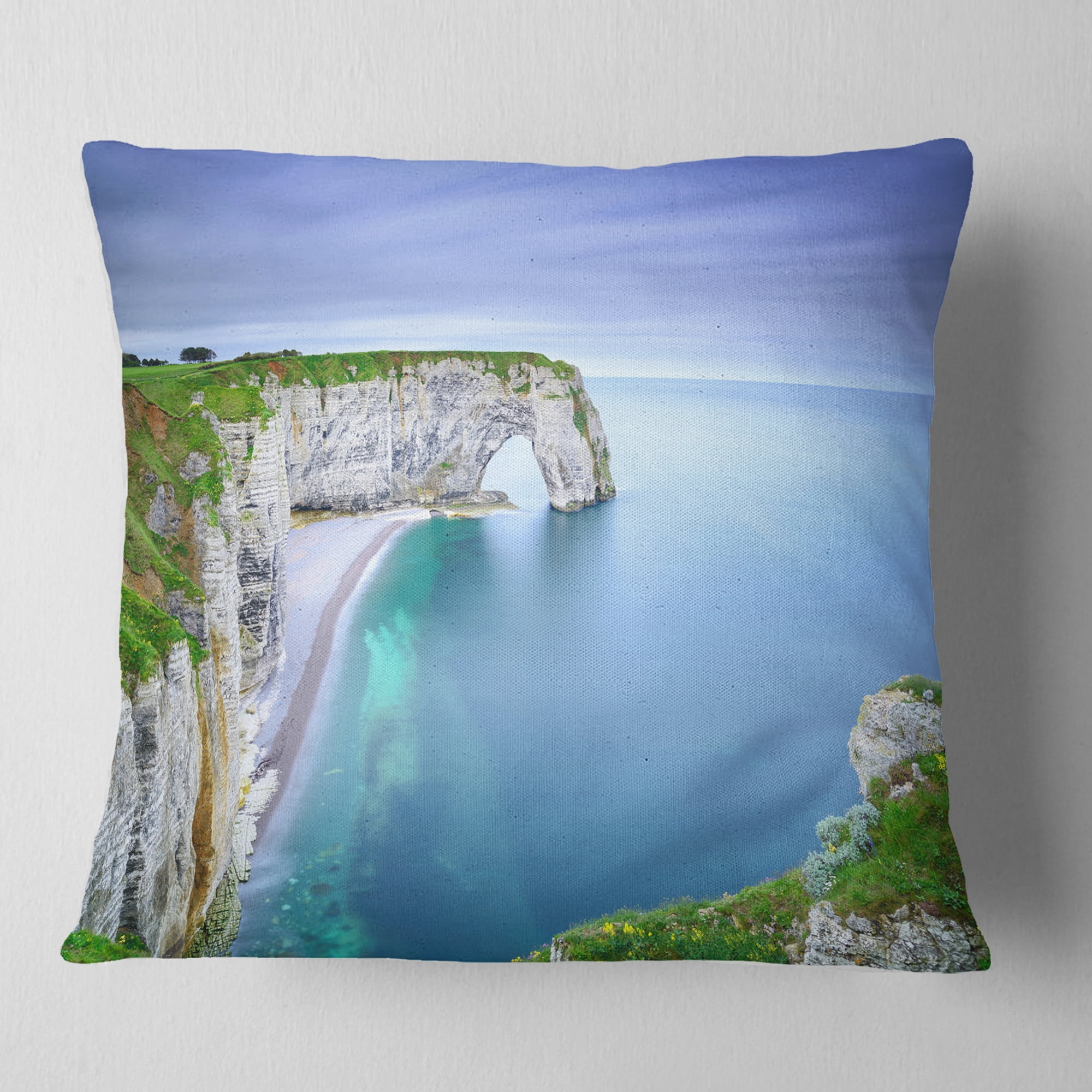 Designart Manneporte Natural Rock Arch - Seashore Photo Throw Pillow - 16x16