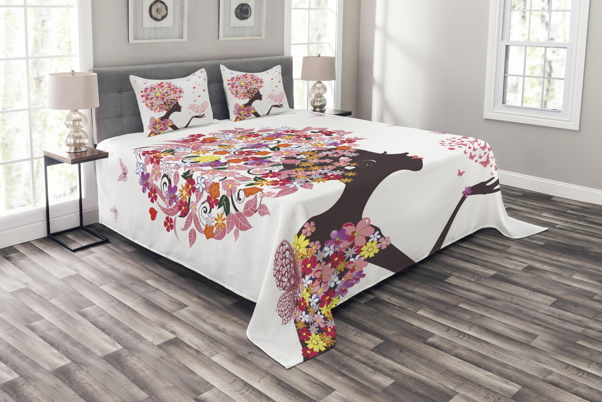 Butterflies Bedspread Set Queen Size, Girl with a Heart of Butterflies Enjoying Blossoms