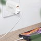 thumbnail image 5 of Adaptador de cargador rápido y eficiente de 20 W para EE. UU.: ¡Tus dispositivos en cualquier lugar con un diseño compacto y funciones avanzadas!, 5 of 6