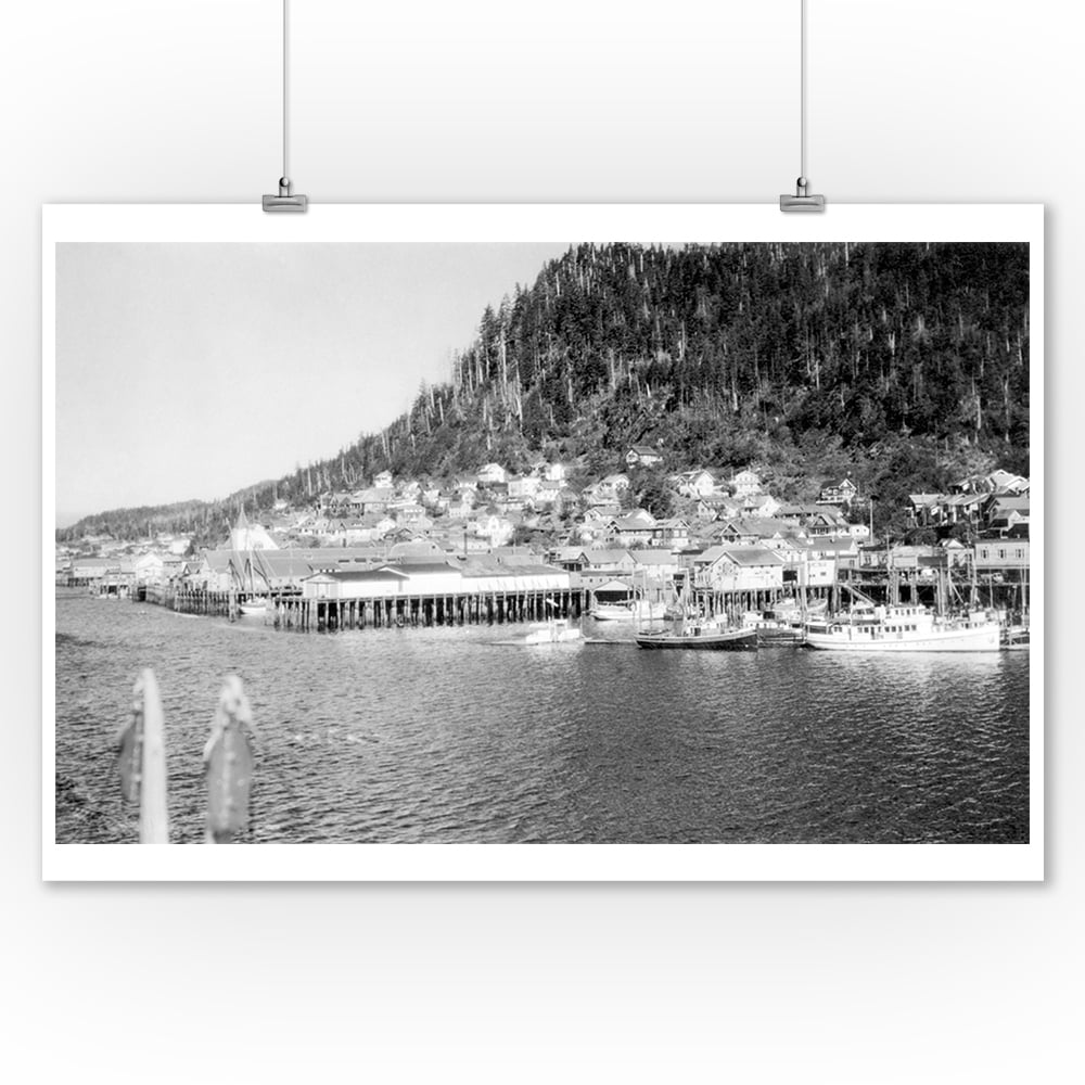 View of Ketchikan, Alaska Waterfront Photograph (9x12 Art Print, Wall