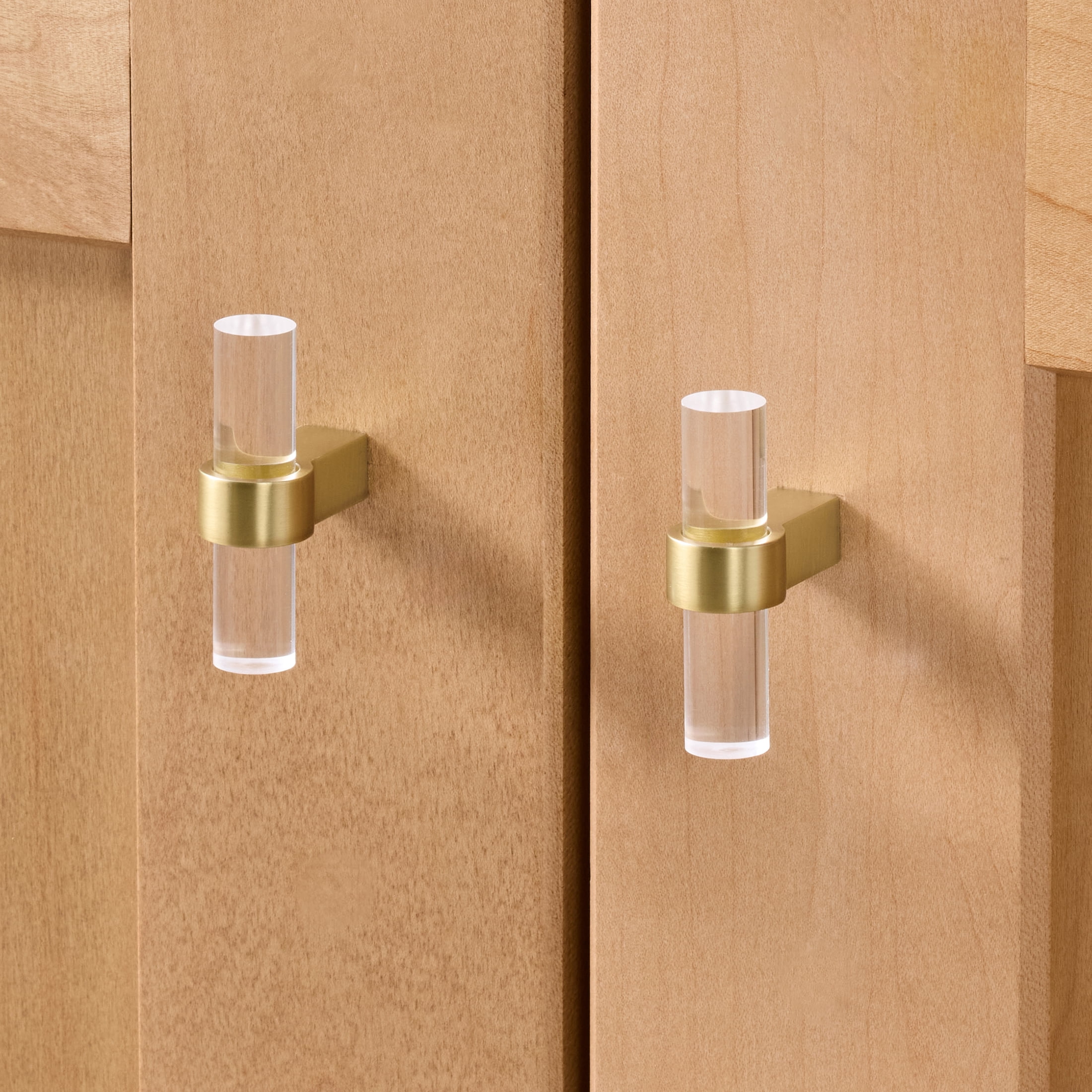 Better Homes & Gardens Acrylic Bar Knob, 2 Pack, Brass