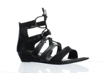 born black sandals size 8
