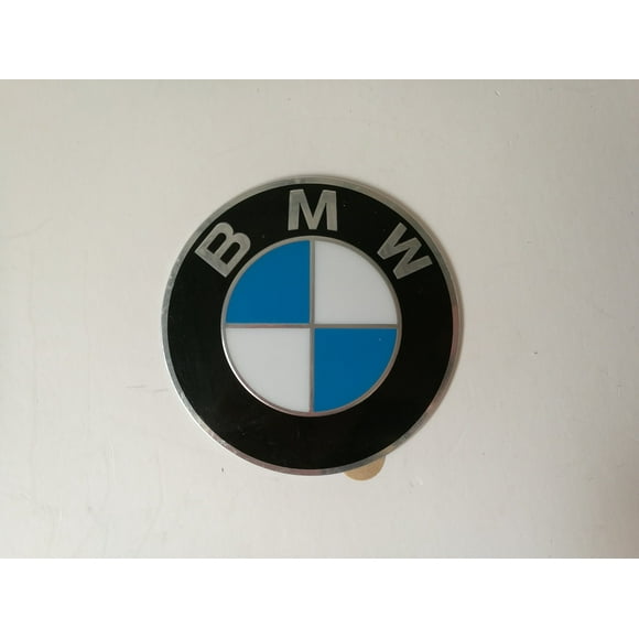 BMW Insigne 36-13-6-758-569 Estampillé avec une Annonce