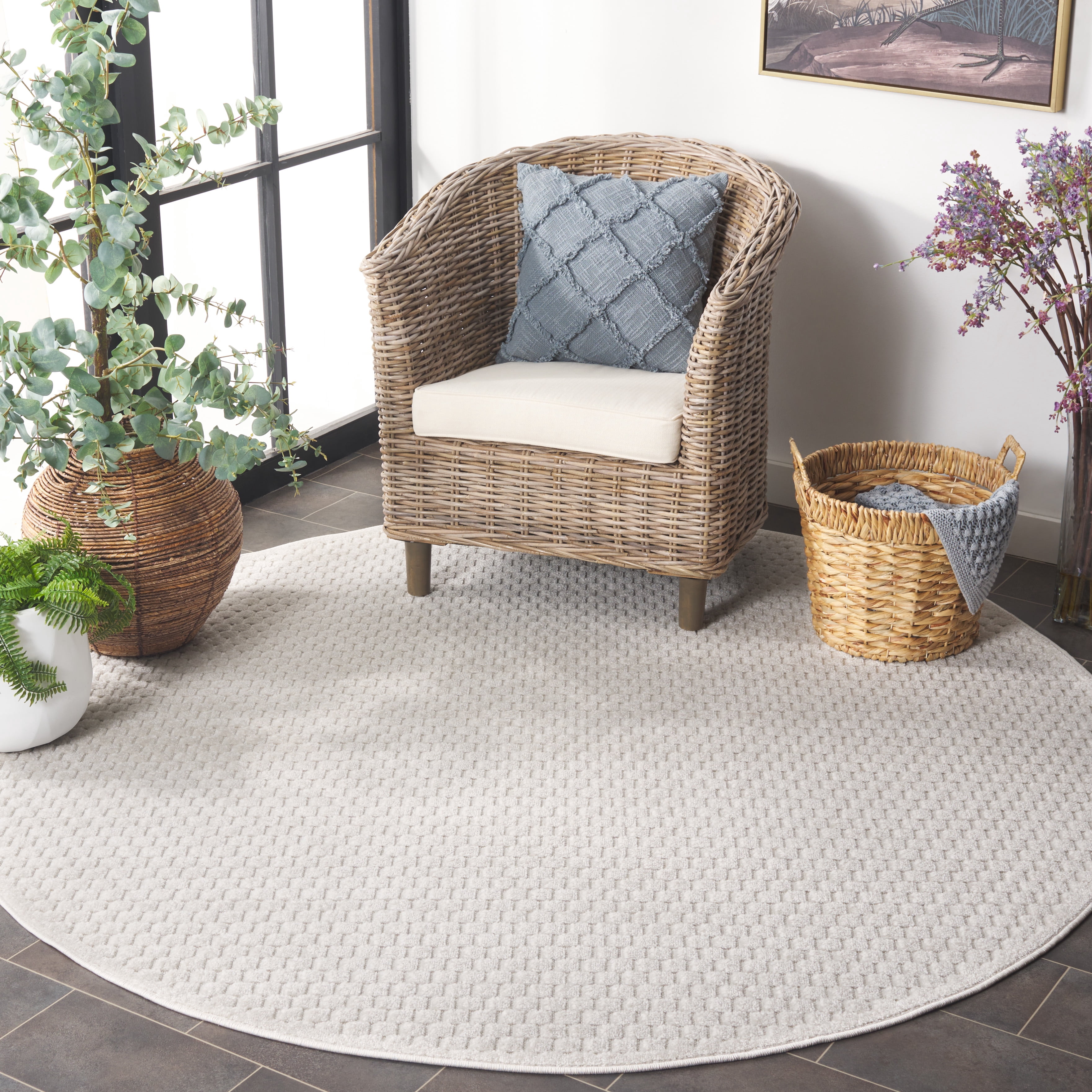 SAFAVIEH Stella Alton Geometric Indoor/Outdoor Area Rug, Ivory, 6'7" x 6'7" Round