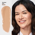 thumbnail image 2 of Sérum Teñido Revlon Illuminance con triple ácido hialurónico, 28 ml, 2 of 9