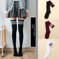 thumbnail image 2 of Medias Medias de tubo largo con rayas de tres barras Calcetines por encima de la rodilla Estilo académico Danza escénica Calcetines de algodón para mujer, 2 of 6