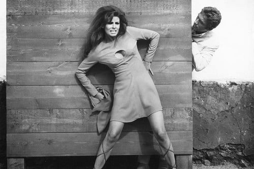 Raquel Welch posing barefoot in green dress Malibu beach 1960's 24x36  Poster - Walmart.com