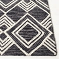 thumbnail image 3 of SAFAVIEH Micro-Loop Floral Geometric Wool Area Rug, Charcoal/Ivory, 4' x 6', 3 of 11
