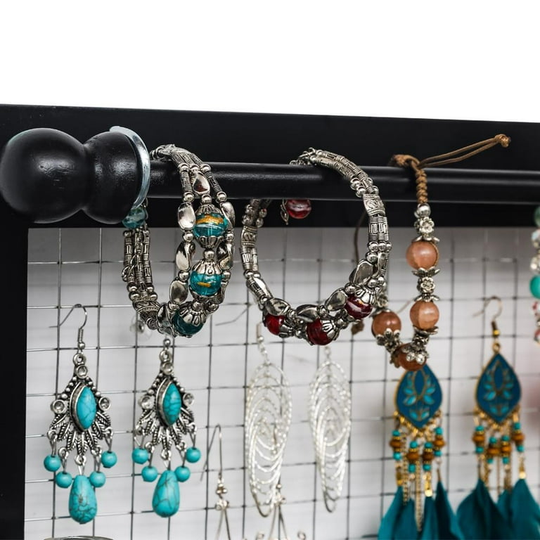How To Keep Necklaces From Tangling - Lane Woods Jewelry