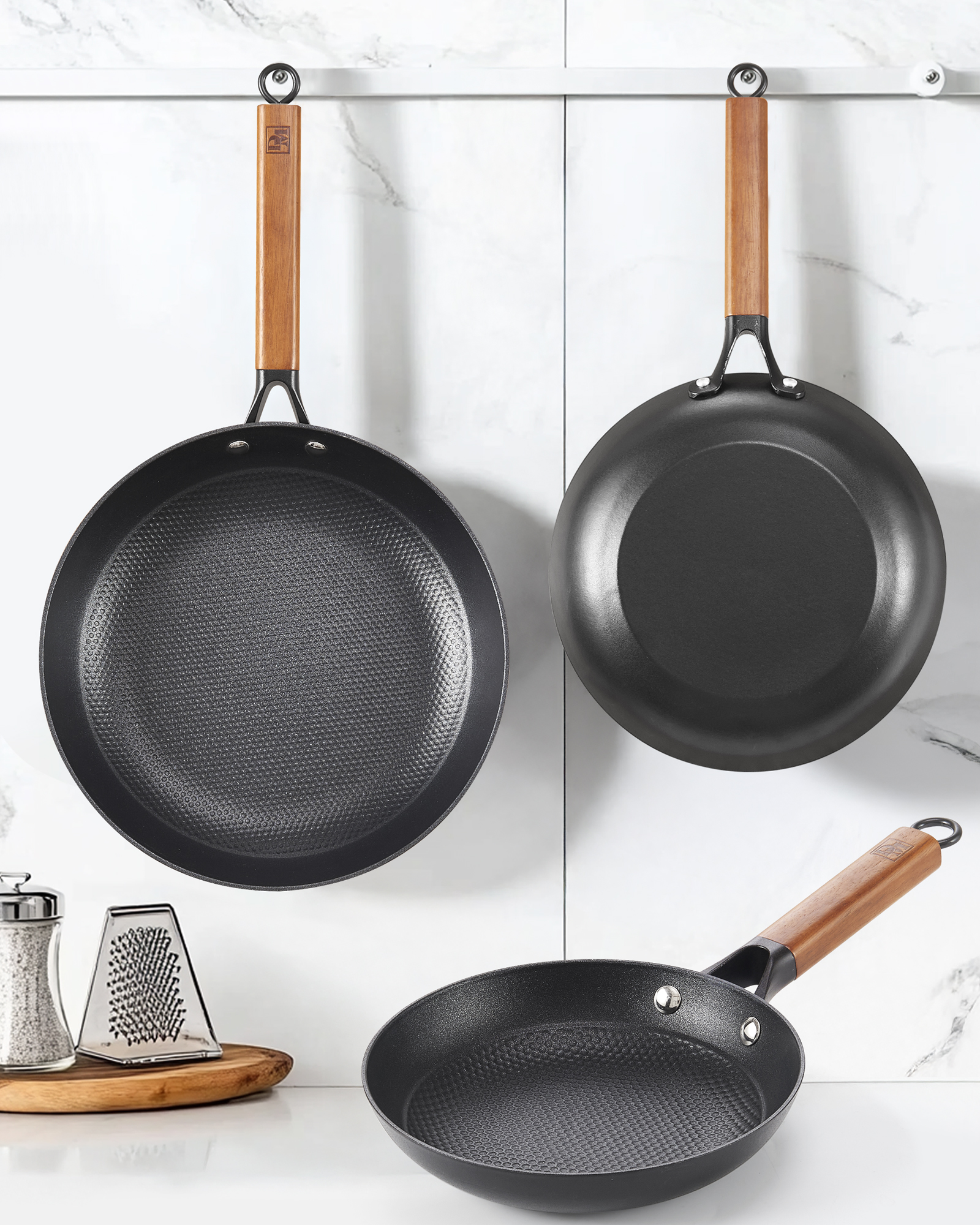 D&M Cast Iron Skillet Frying Pan