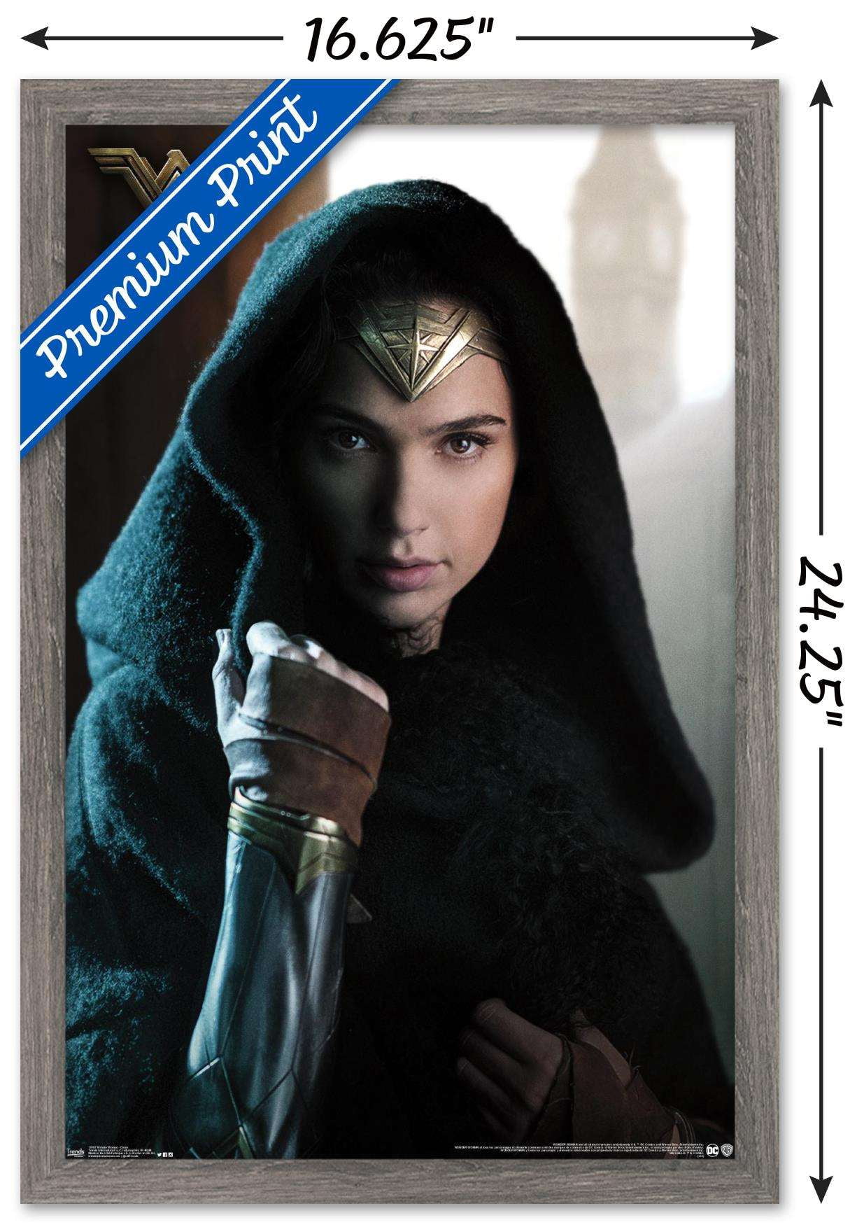 DC Comics Movie - Wonder Woman - Cloak Wall Poster, 14.725" x 22.375", Framed