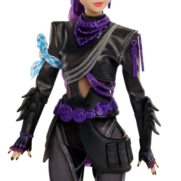 KPop Demon Hunters HUNTR/X Rumi Deluxe Fashion Doll in Removable