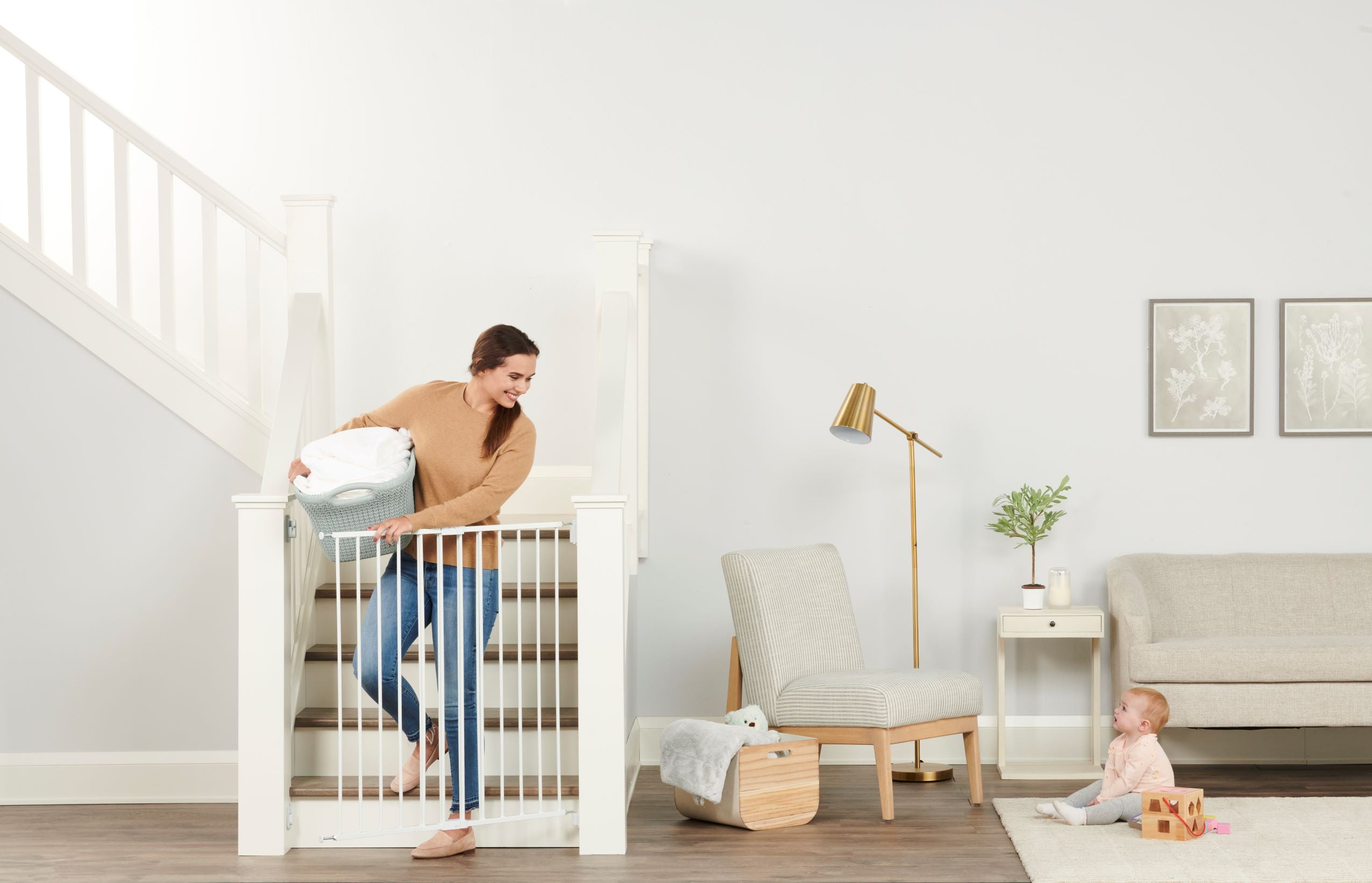 Regalo Extra Tall Top Of Stair Gate White