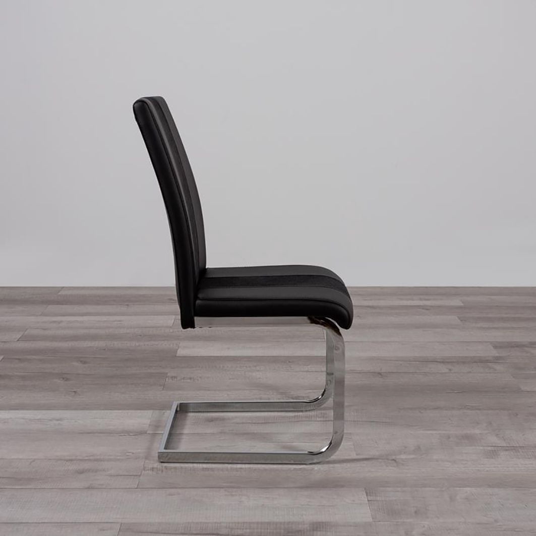 D915 2 BLACK DINING CHAIRS