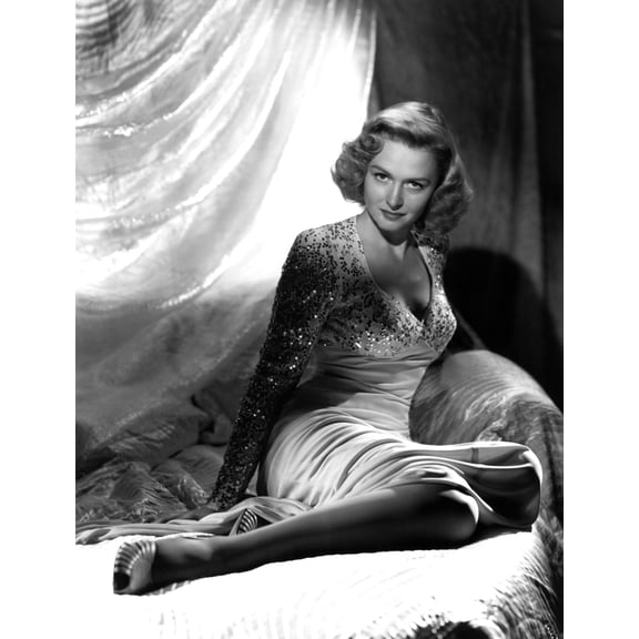 Donna Reed 1947 Photo Print (8 x 10)