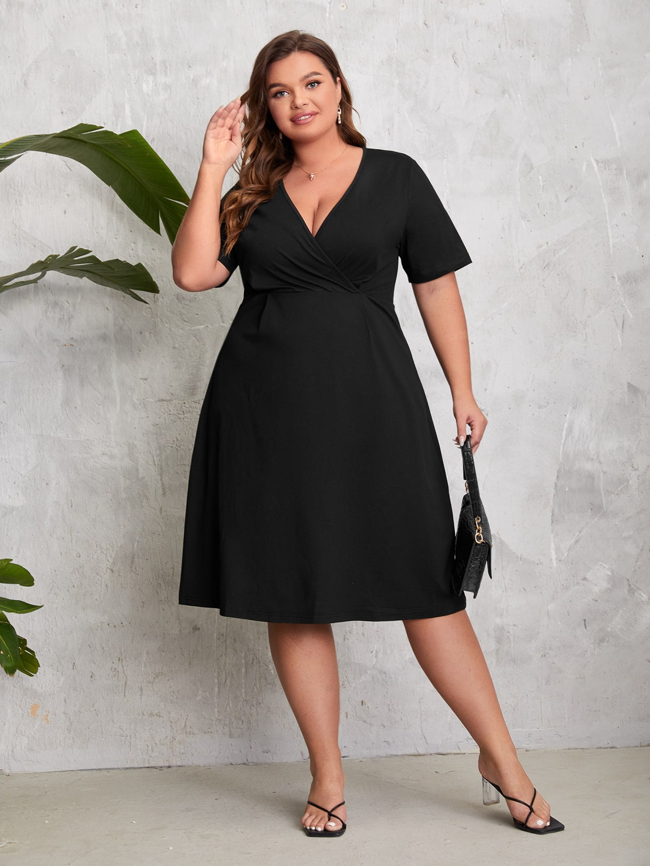 Plus Size Solid Deep V Neck Dress 2XL 