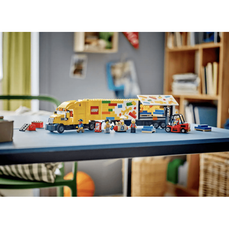 Lego city delivery truck new arrivals