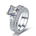 thumbnail image 1 of JeenMata Conjunto Nupcial de Moissanita de Corte Princesa de 2 Quilates - Conjunto Nupcial - Anillo de Compromiso - Anillo con Engaste de Canal - Anillo de Racimo - Oro Blanco de 18 K sobre Plata, 1 of 3